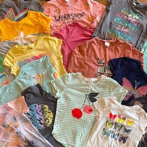 Lot of 16 Girl’s GAP & ZARA T-shirts - size 8/medium
